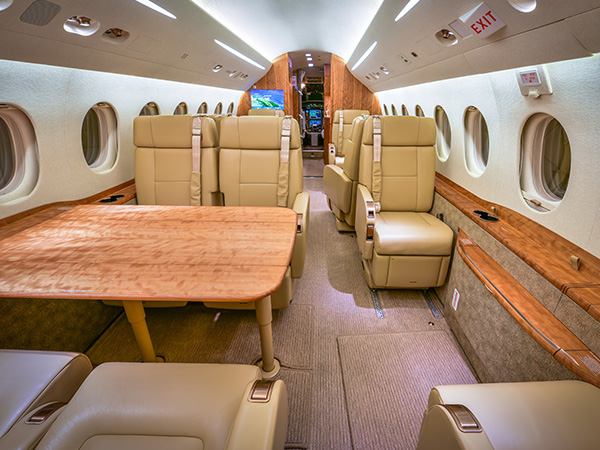Bed falcon 2000lxs charter jet 0002 dsc 5896