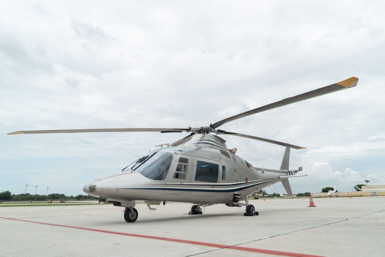 Agusta 109