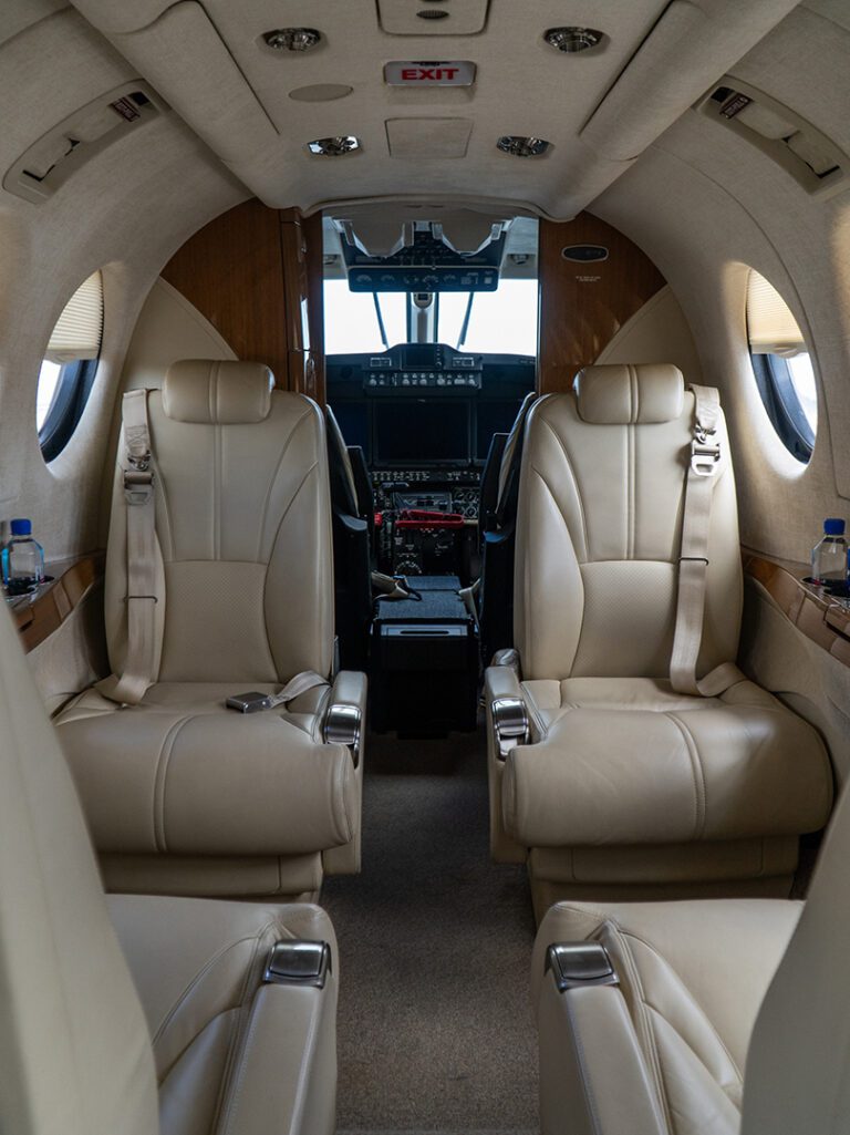 King Air 360 7